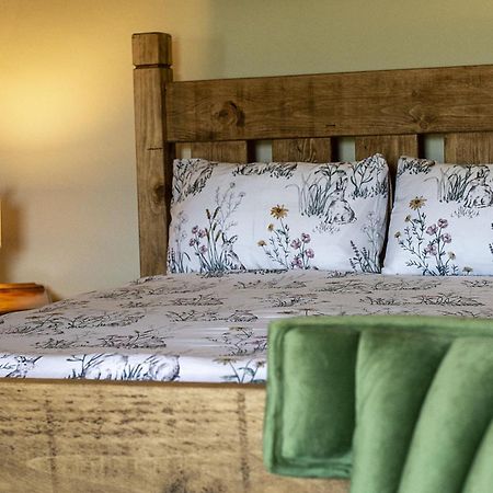 The Okeover Arms Ashbourne (Derbyshire) Quarto foto