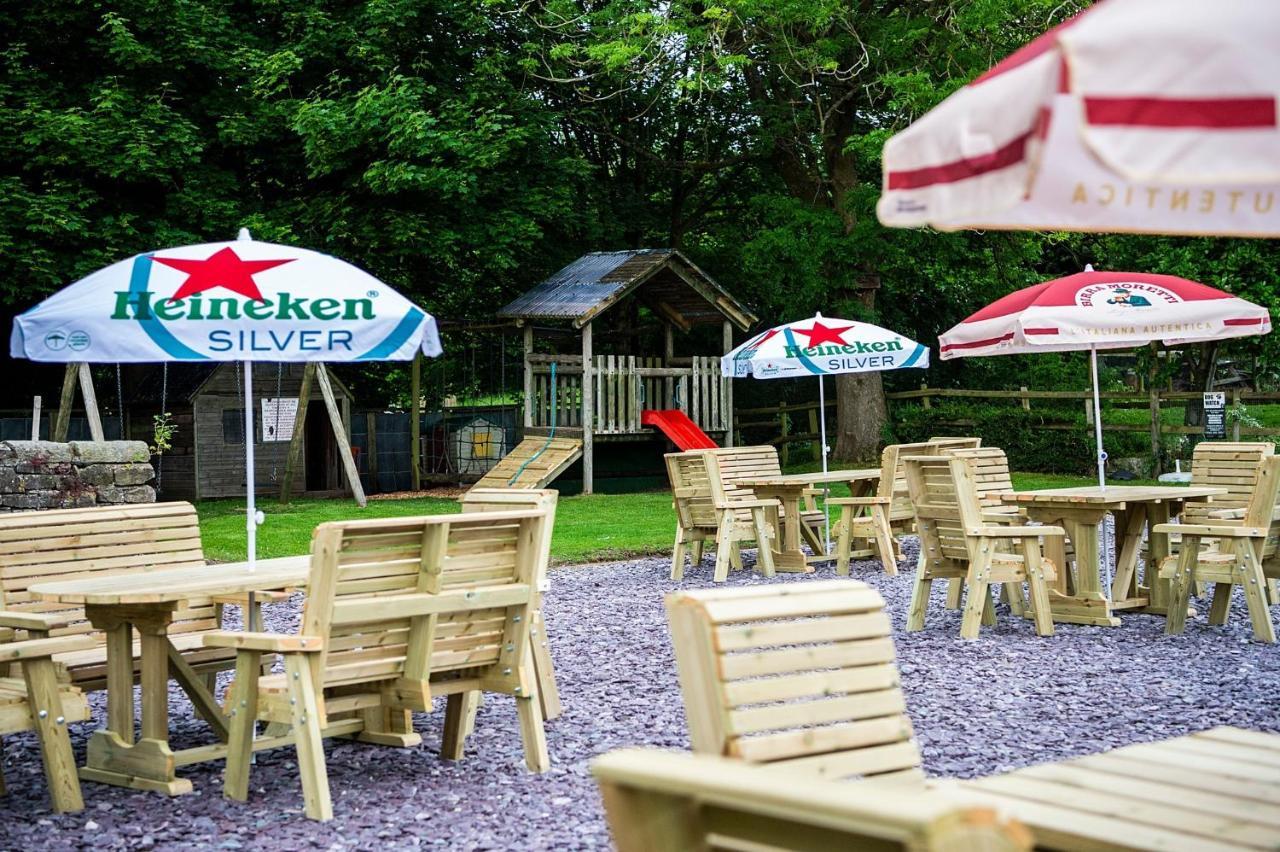 The Okeover Arms Ashbourne (Derbyshire) Exterior foto